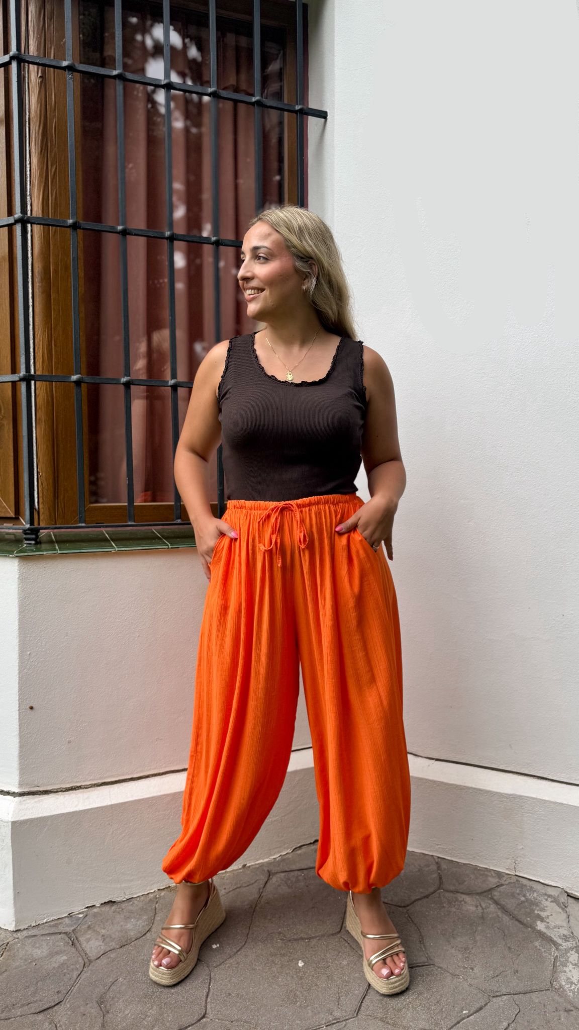 Pantalón globo liso